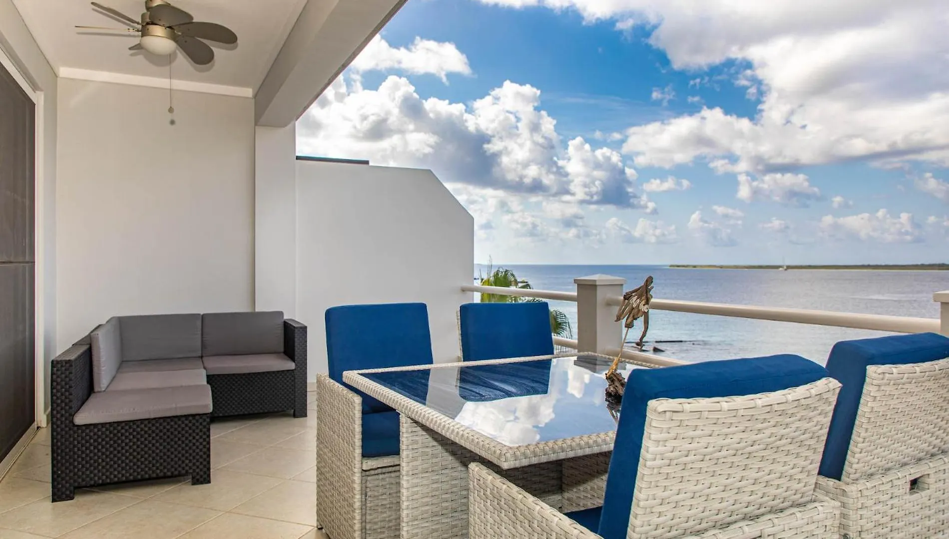 Oceanfront Flying Fish At Den Laman Kralendijk  Kralendijk (Bonaire)